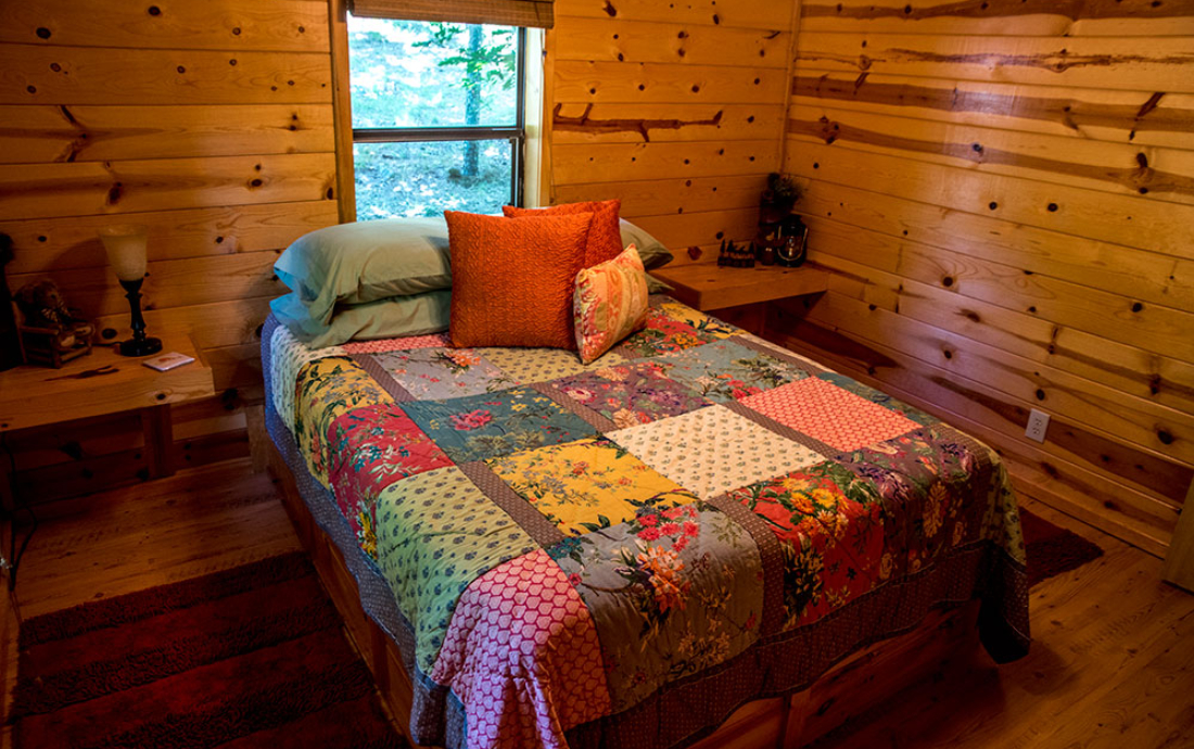 Oklahoma Cabin Rentals at Peckerwood Knob Cabins