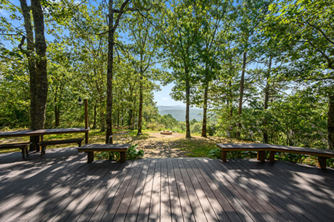 Sunrise Cabin Rental • Peckerwood Knob Cabins in Oklahoma